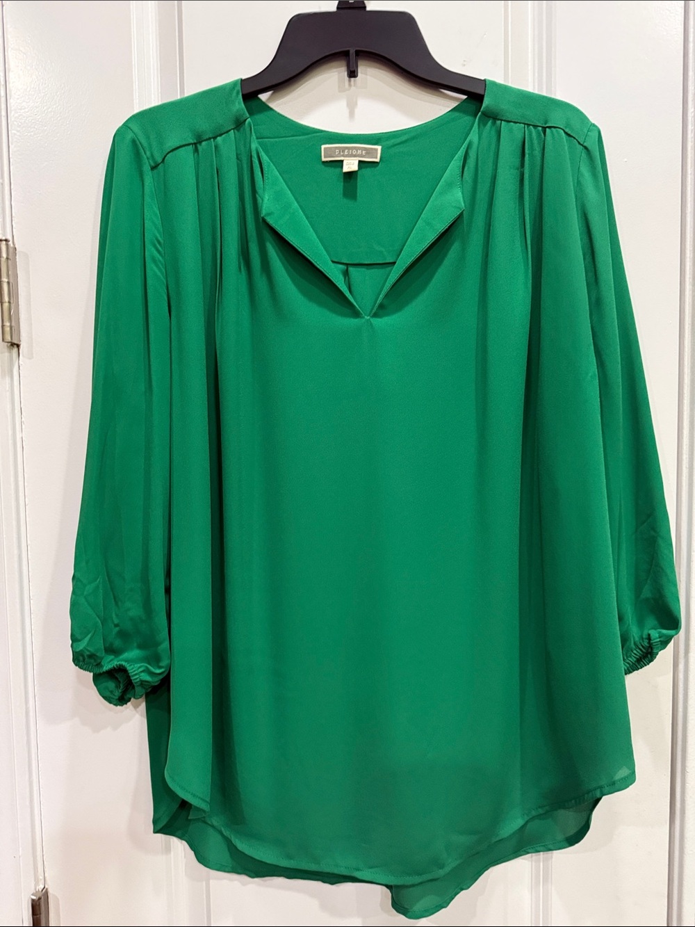 Pleione Emerald Green V-Neck Flow Blouse